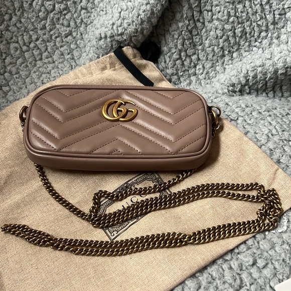 Gucci Marmont Wallet on Chain - Picture 8 of 13